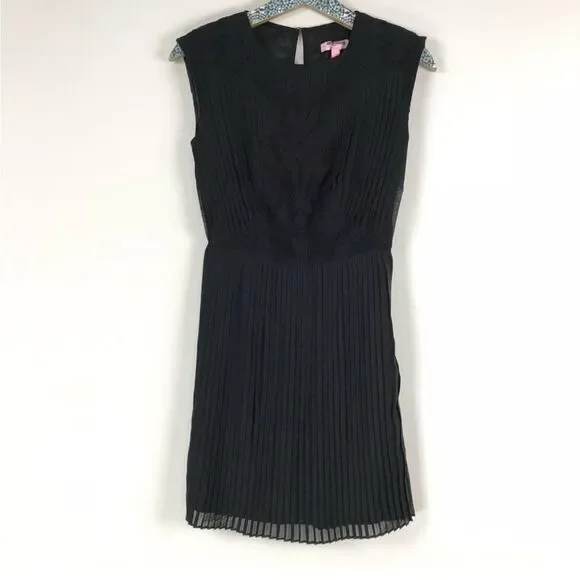 Ted Baker London ‘Saskiah’ black pleated dress (TB size 2/US size 6) in EUC - Picture 6 of 8